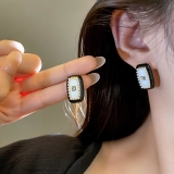 法式复古港风高级感几何方形耳钉女小众独特耳环2024年新款潮百搭