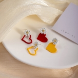 小清新不对称爱心小雏菊耳坠网红风时尚气质潮耳环耳饰女