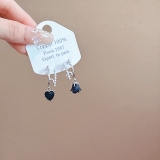 不对称黑色玫瑰花爱心耳环女小众设计简约气质百搭高级感耳钉耳饰