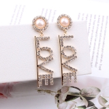 个性夸张满钻LOVE字母耳环气质百搭长款耳坠韩版网红潮人耳饰女