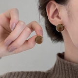 秋冬美拉德滴釉咖色红色黑色耳钉女新款爆款气质高级感耳环百搭耳饰品