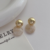 美拉德白色琥珀圆片耳钉女新款2025爆款秋冬耳饰品轻奢高级感气质耳环