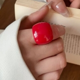 秋冬复古宽边树脂戒指女2025新款红色个性食指戒小众设计闺蜜指环