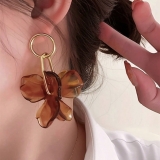 烂漫花园法式复古亚克力花朵夸张耳环轻奢高级气质时髦小众耳饰品
