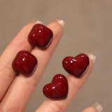 安可拉红复古爱心方形酒红色气质耳钉轻奢高级感小众耳环