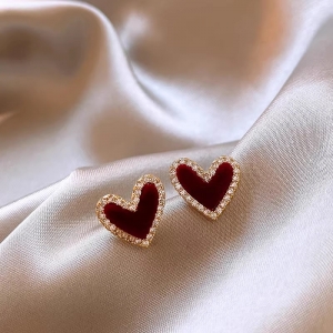 个性法式精致小巧微镶爱心耳环女气质甜美高级感气质耳钉耳饰