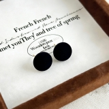 彩色植绒圆球耳钉女款秋冬2026新款复古气质耳环时尚个性甜美耳饰