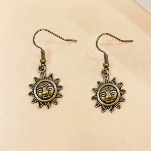 欧美耳饰品太阳耳环复古冷淡风女士耳坠四叶草耳饰品批发