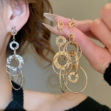 @特价金色耳饰2026新款爆款轻奢高级感气质大气秋冬夸张长款流苏耳环坠