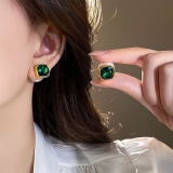 前后式祖母绿水晶珍珠耳钉女小众设计感高级耳环新款独特耳饰