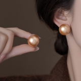 法式香槟金色珍珠耳钉女咬口设计高级感小众轻奢百搭耳饰气质耳环
