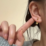 电镀小金花朵u型双耳洞耳钉耳骨钉女新中式螺丝拧扣耳环耳饰品