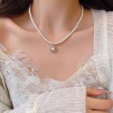 轻奢施家珍珠项链2026新款爆款设计高级感毛衣链时尚百搭秋冬颈链